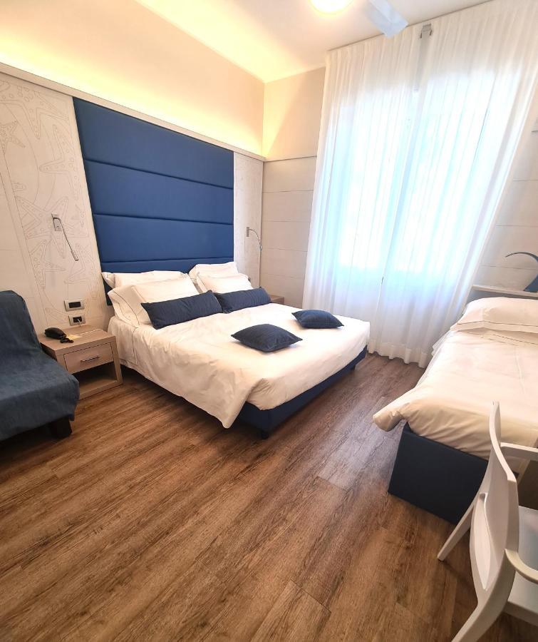 Hotel Zurigo Вараце Екстериор снимка
