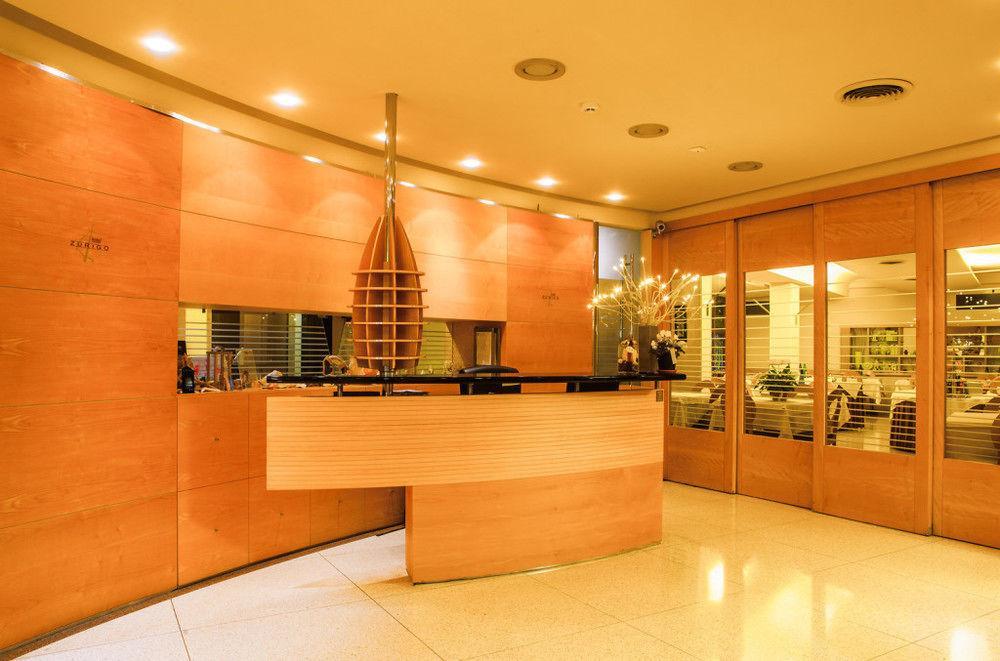 Hotel Zurigo Вараце Екстериор снимка