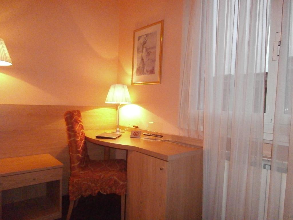 Hotel Zurigo Вараце Стая снимка